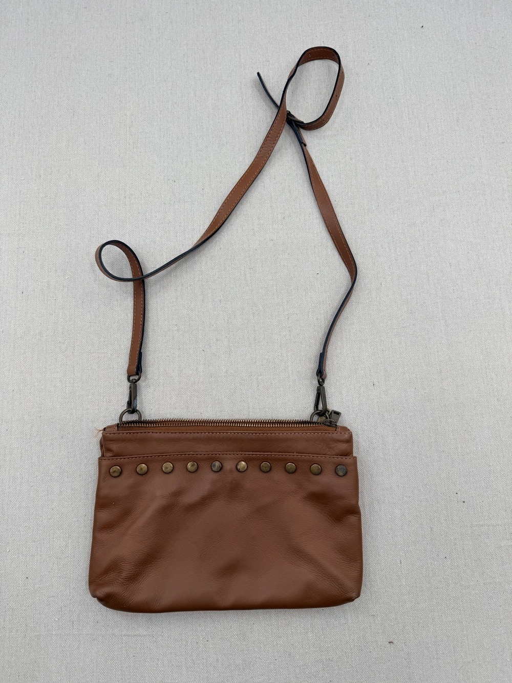 Valentina Fiore Women’s Tan Leather Crossbody Bag with Stud Accent